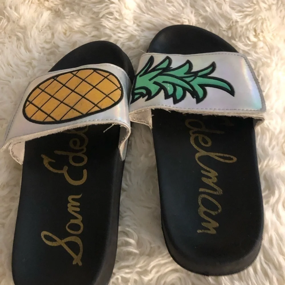 𝅺sam Edelman pineapple slippers